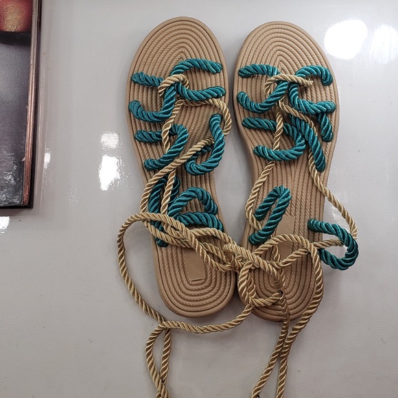 Gladiator sandals - Picture 2 of 7